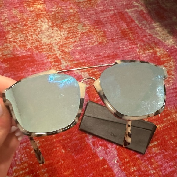 Dior Abstract Blue Mirrored Tortoise Sunglasses - Picture 4 of 8